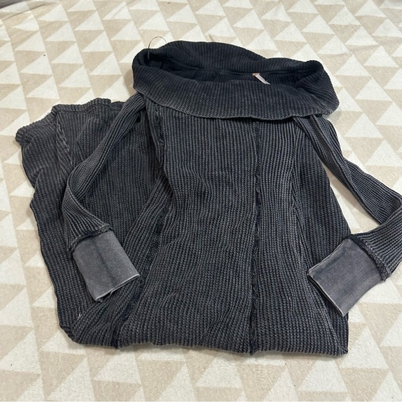 Monty Midi Dress in Washed Black
Free People - Picture 4 of 6